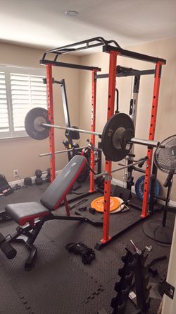 Work out gym plus treadmill & rowing machine