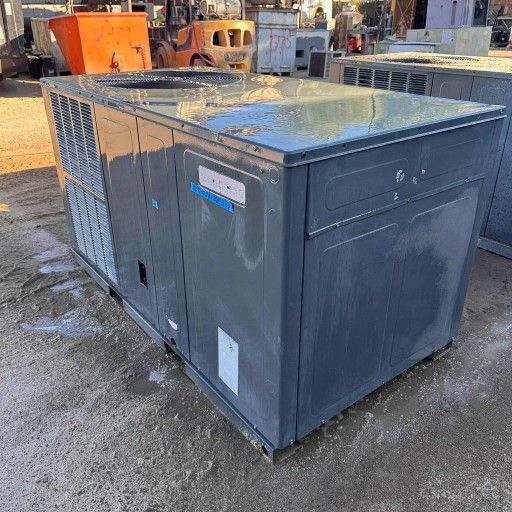 3 ton Goodman AC unit