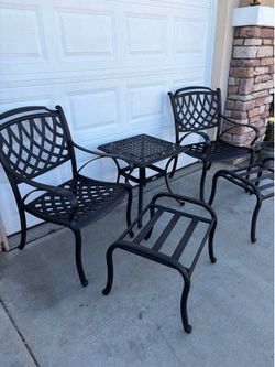Patio set