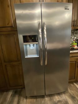 Frigidaire Stainless Steel Side-by-Side Refrigerator