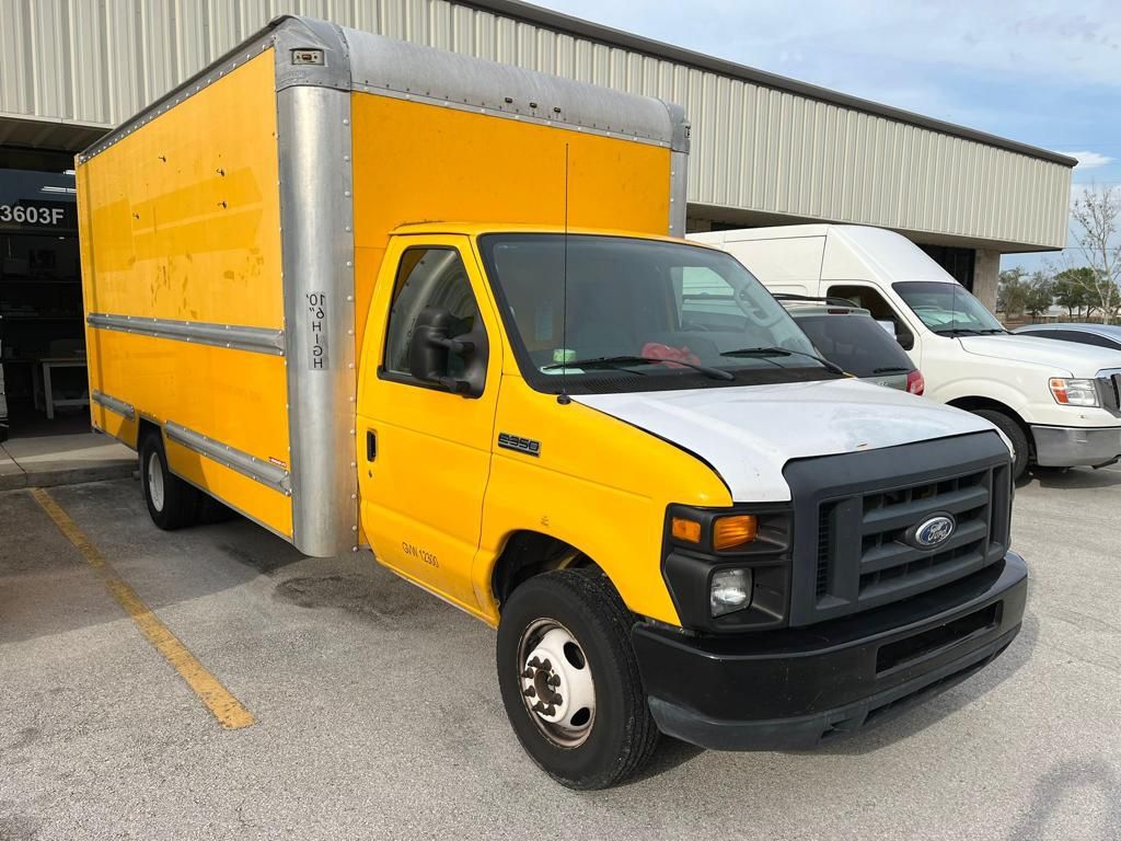 2014 Ford E-350