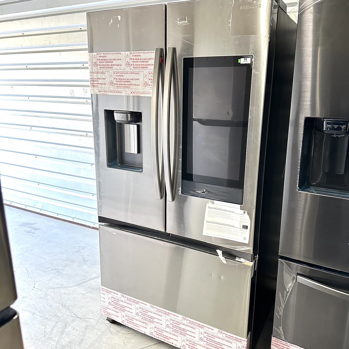 New Samsung Refrigerator Family Hub Large Mega Capacity Refrigerator 