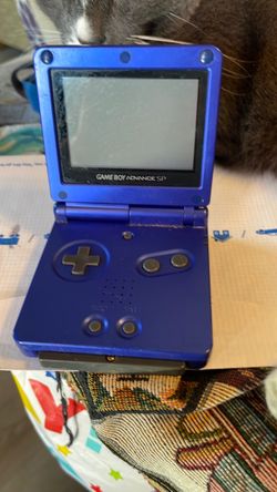 Game Boy. Advance SP