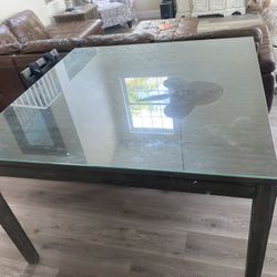 Kitchen Nook/dining Table