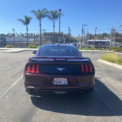 2018 Mustang Ecoboost Premium ( Clean Title)