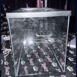 Fish Tank 5.5 On Size 