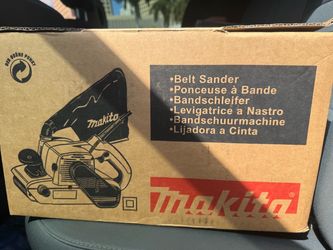 Makita 9403 120V Electric Belt Sander with Dust Bag