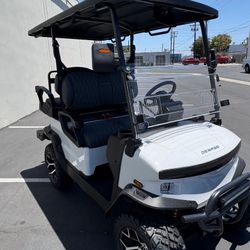 2025 Denago Nomad XL 4-Passenger Lifted 48-Volt Lithium Golf Cart