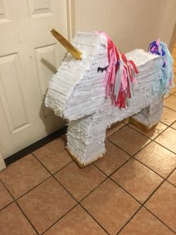 Custom made piñata