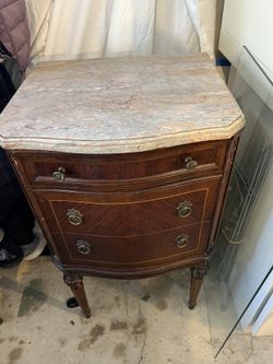 Antique French Marble Top Bombe Chest – Louis XV Style – Inlaid Wood & Brass Pulls – c.1900