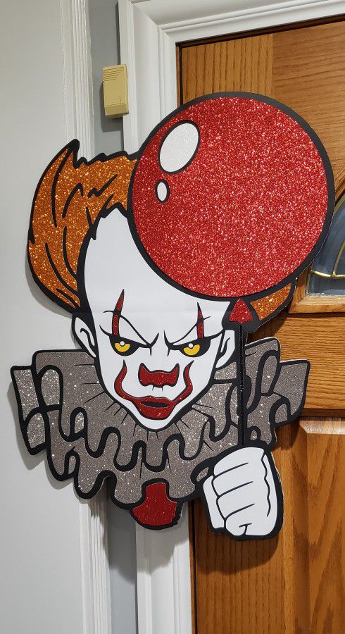 Pennywise Cutout . 26.5" H X 18" W See Description 👇🏻