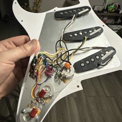 Offering Stratocaster 9-Way Switching Mod And General Wiring
