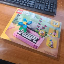 Lego Creator Typewriter With Flowers 
