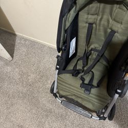 Evenflo Reversi Lightweight Reversible Stroller