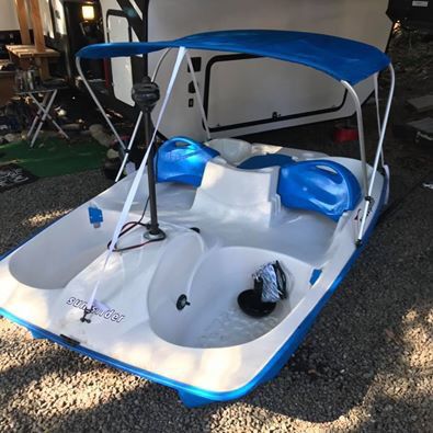 Sun dolphin paddle boat w/electric motor and anchor.