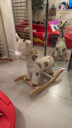 Toddler rocking giraffe