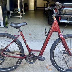 SPECIALIZED 2023 Specialized Roll 3.0 Low Entry Bike