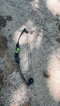 Bow arrow Bow arrow