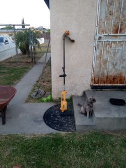 YARD-MAN ELECTRIC WEEDWHACKER