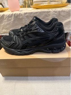 Black Asics Gel Kayano 14