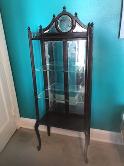 Victorian shelf
