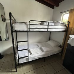 XL twin bunkbeds 