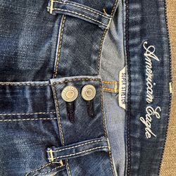 American Eagle size 8