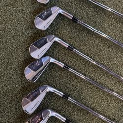 Srixon Z Forged ii Irons 5-PW Stiff