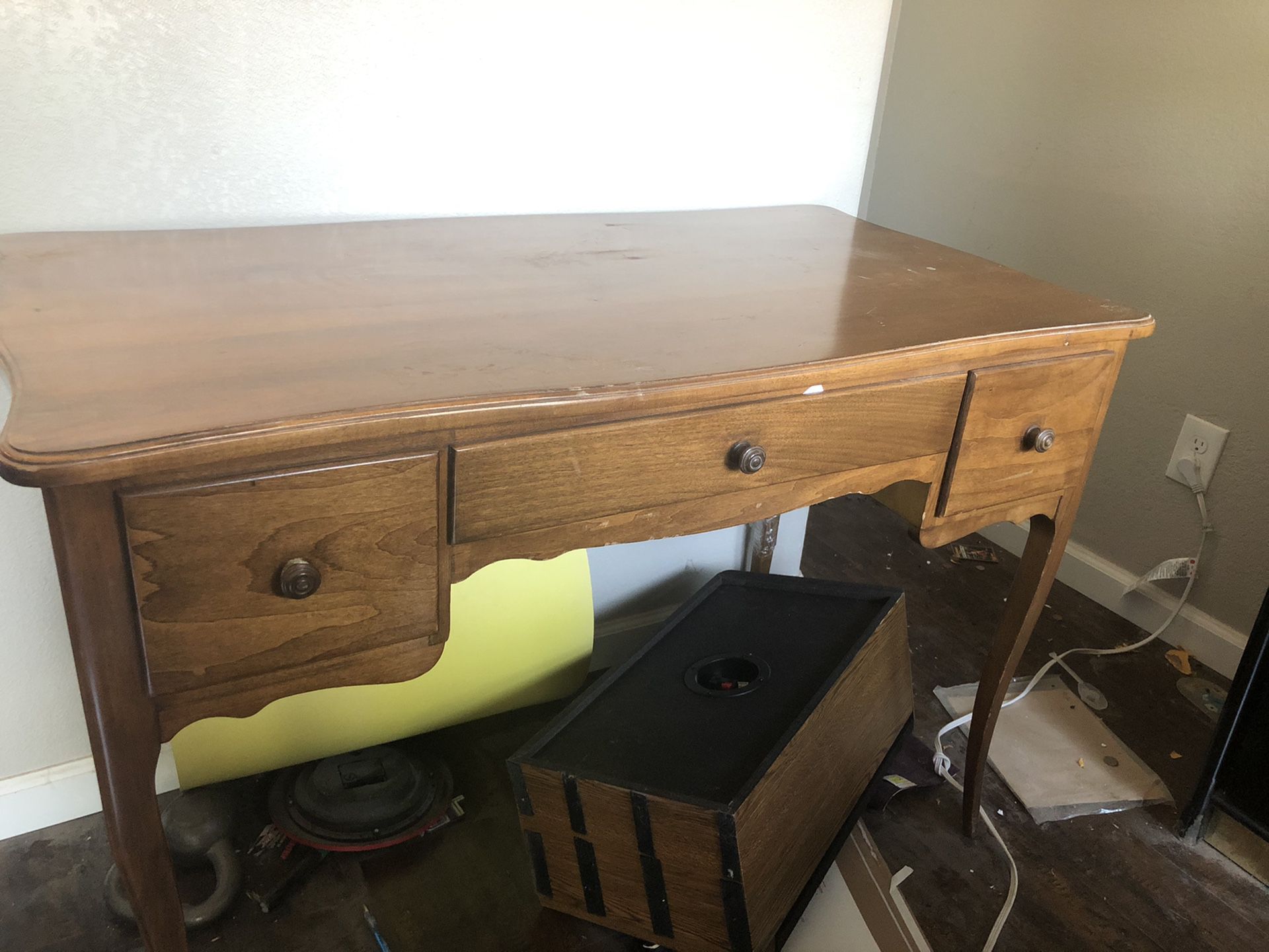 Solid wood desk vanity