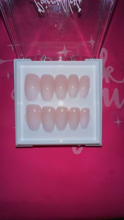 Press On Nails 