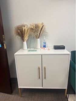 White cabinets