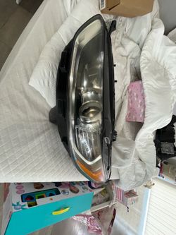 2013-2016 ford fusion head light left side