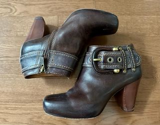 Frye Andie Ankle Boots Brown Sz 6