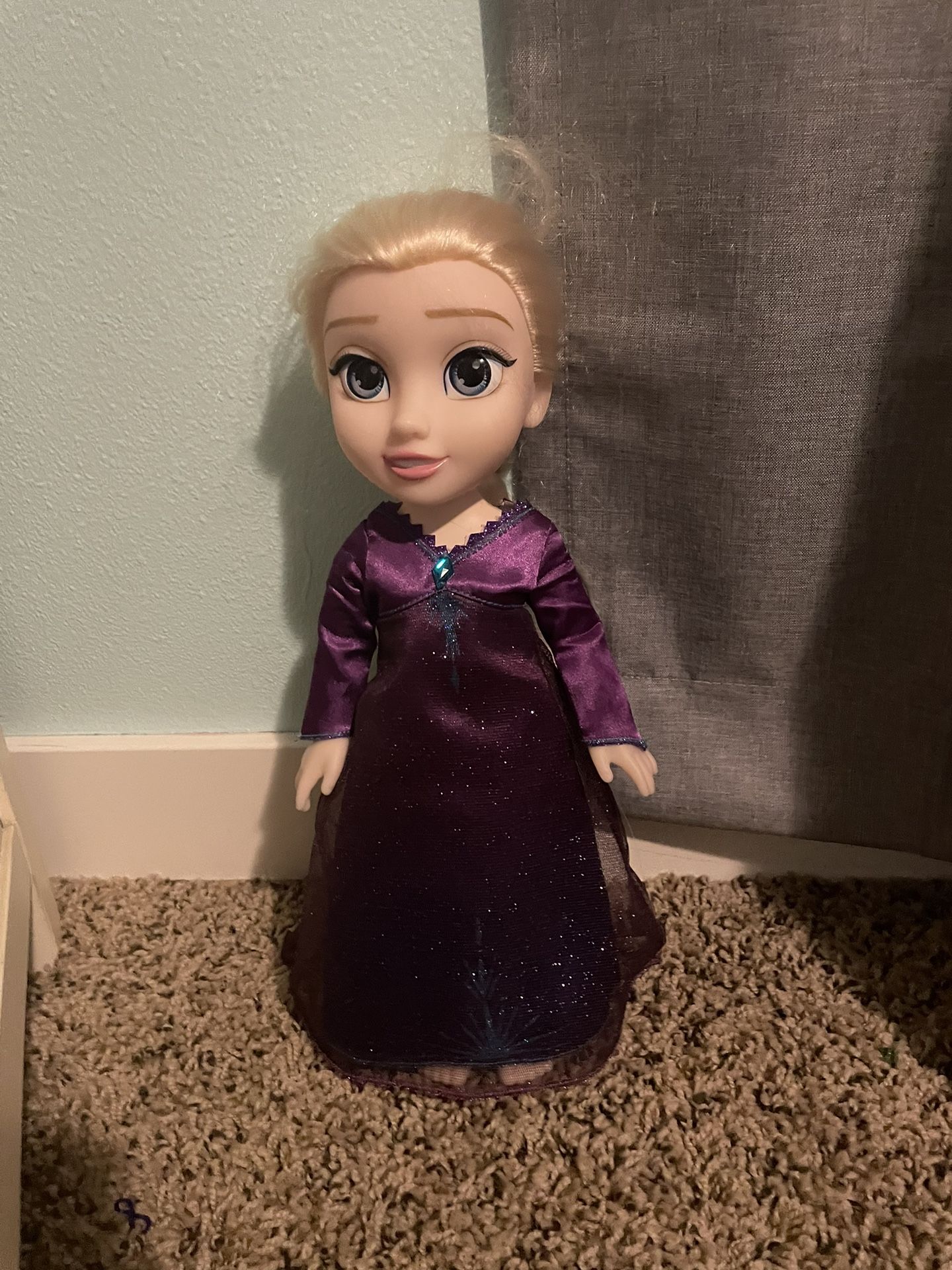 Singing Elsa Doll