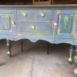 Entryway Table / Sofa Table 