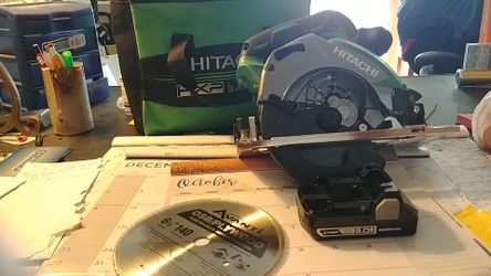 Hitachi cordless circular saw