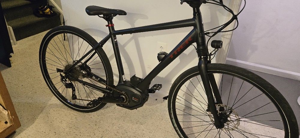 Trek XM700+ Lowstep