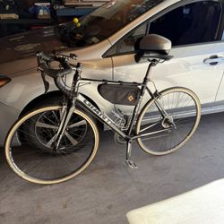 Giant Defy Road Bike