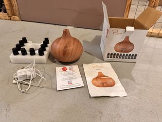 Pure daily care ULTIMATE AROMATHERAPY DIFFUSER WITH 10 ESSENTIAL OILS SET - $15