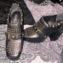 Michael Kors Shoes size 10