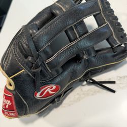 Rawlings Youth Baseball Glove (paid $140)