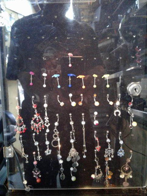 Body jewlery all gauges n piercing needles 20 ga _ 14 ga needles included