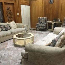 Living Room Set 8 Pc $999  Reg Paid $4,998
