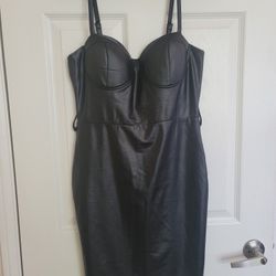 Fashion Nova Dress Size L
