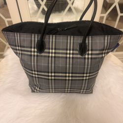 Burberry London Gray Nova Check Tote