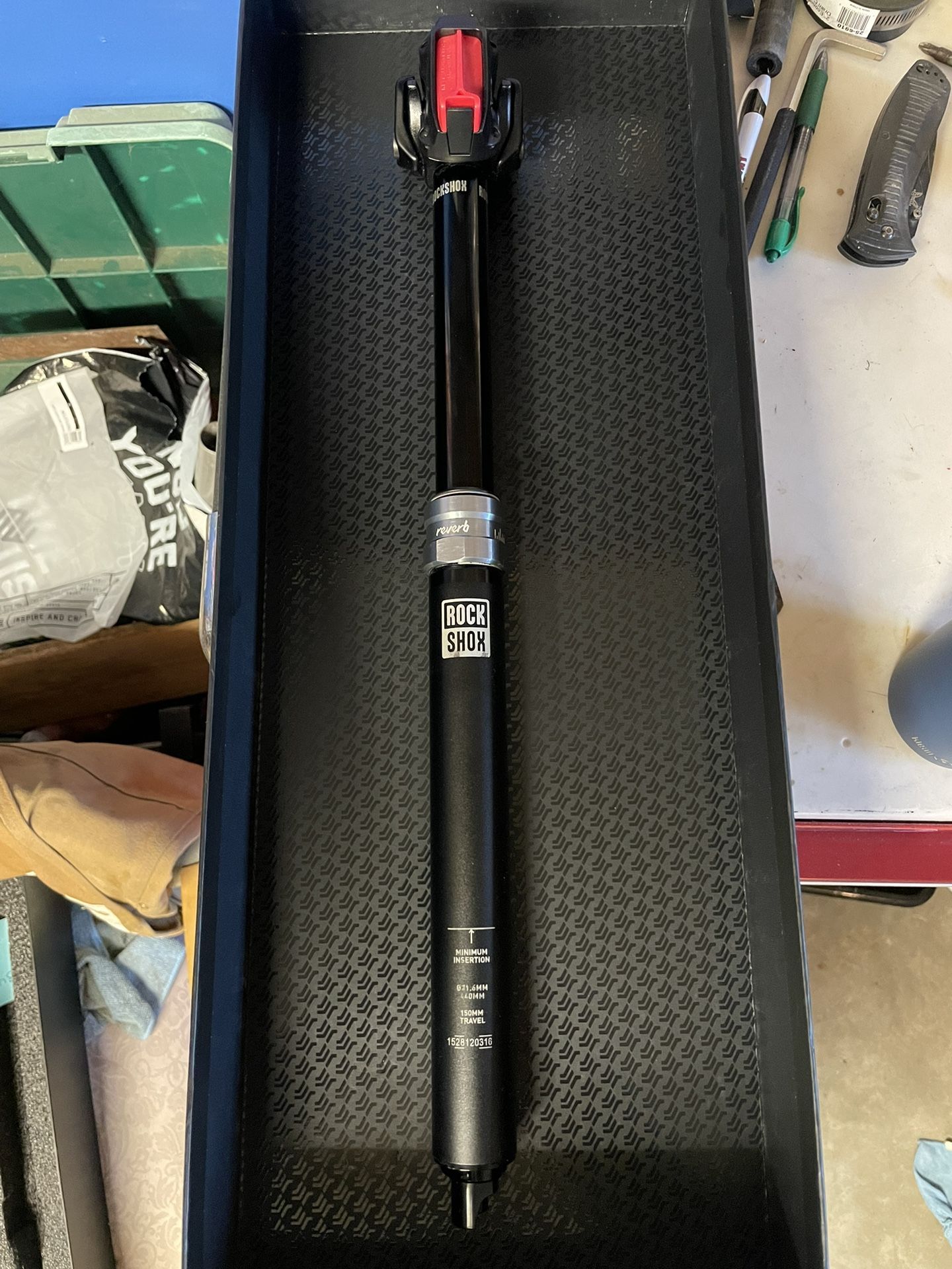 Rock Shock Reverb ( AXS )