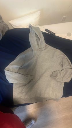 Puma Men’s grey hoodie