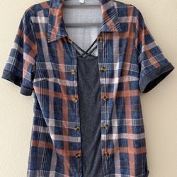 Women Plaid Top with Collar Grey is built in and Buttons are Decorative XL