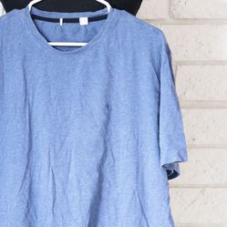 Calvin Klein Men’s T-Shirt (Size XL) – Classic Comfort & Style!