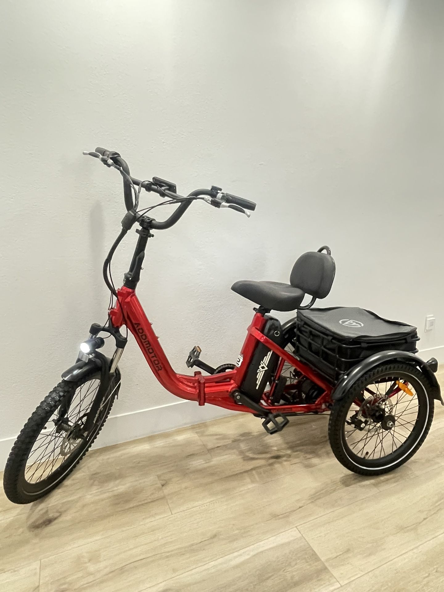 PERFECT CHRISTMAS GIFT !!E-bike Power Bike Electric Bike Peddle Assistant Battery powered Foldable E Bike Scooter Tri-Ebike